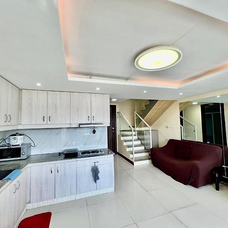 2 Bedroom Condo Unit With City And Mountain View Cebu Exterior photo